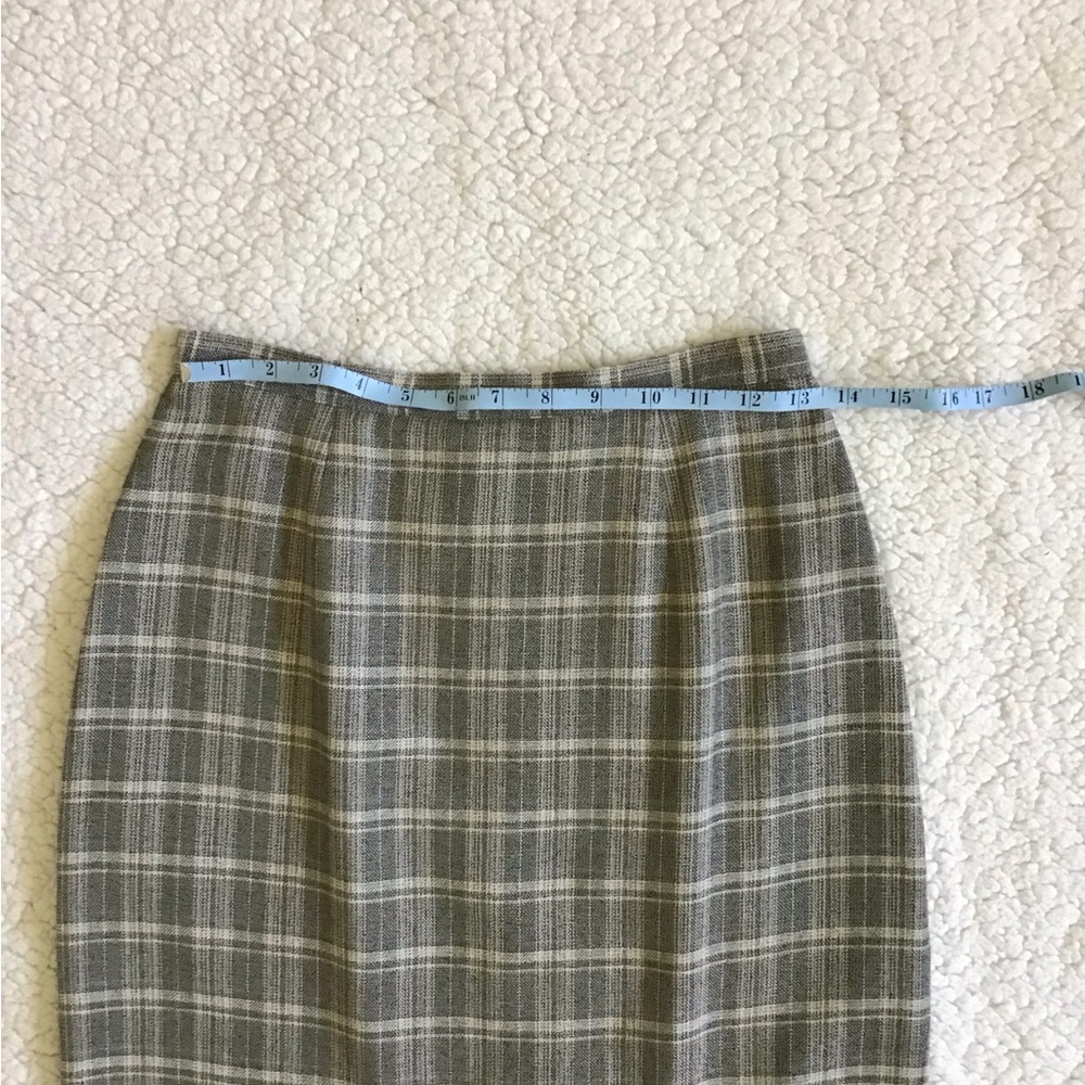 Gray/Sage Green Plaid Skirt Set - Picture 8 of 9